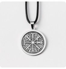 Рунический компас Вегвизир (Vegvisir) из серебра
