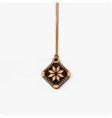 Детский оберег Алатырь из дуба