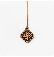 Детский оберег Новородник из дуба