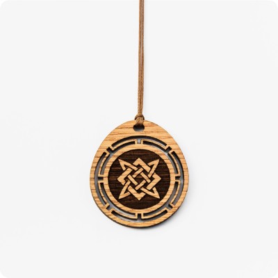 Оберег Звезда руси (Квадрат Сварога) из дерева Дуба