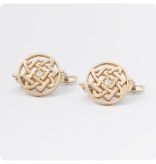 Серьги с оберегом Звезда Лады-богородицы из золота с камнем