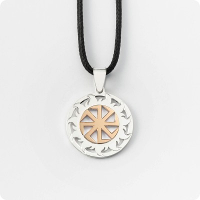 Оберег Коловрат из серебра с золотом в Солнечном Круге (посолонь)