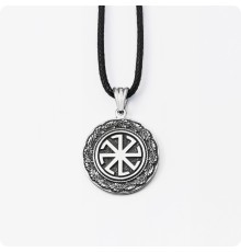 Оберег Колядник из серебра в дубовых листьях