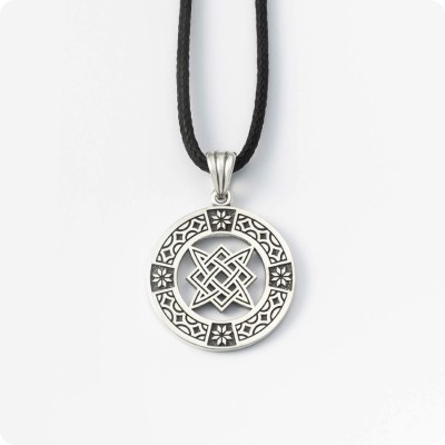 Оберег Звезда Руси (Квадрат Сварога) из серебра с узором