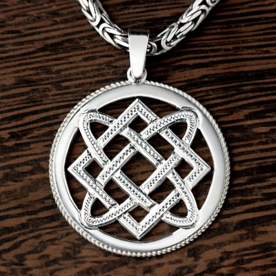 Оберег Звезда Лады-богородицы из серебра в круге