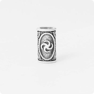 Шарм - богатырь из серебра с оберегом Сваор