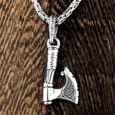 Секира Перуна из серебра